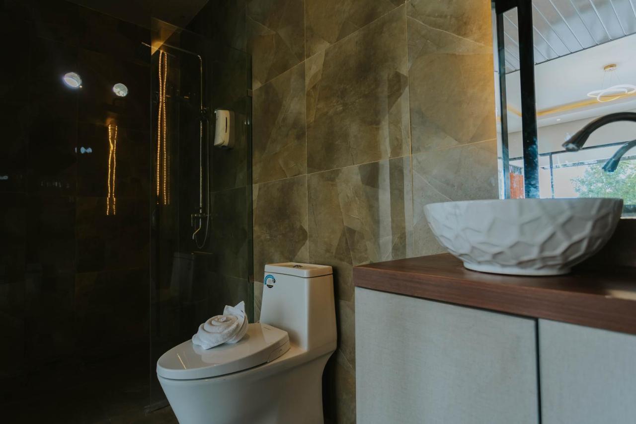 Nirvana Hotel Tetebatu Bagian luar foto